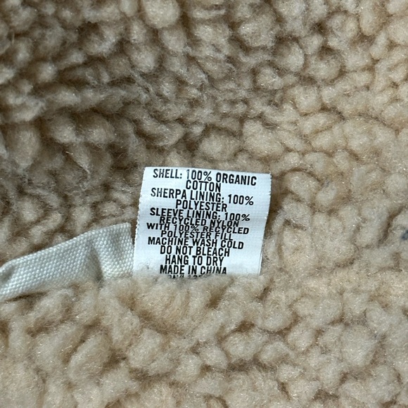 Taylor Stitch Blue Denim Sherpa-Lined Jacket with Cream Collar - Picture 10 of 16